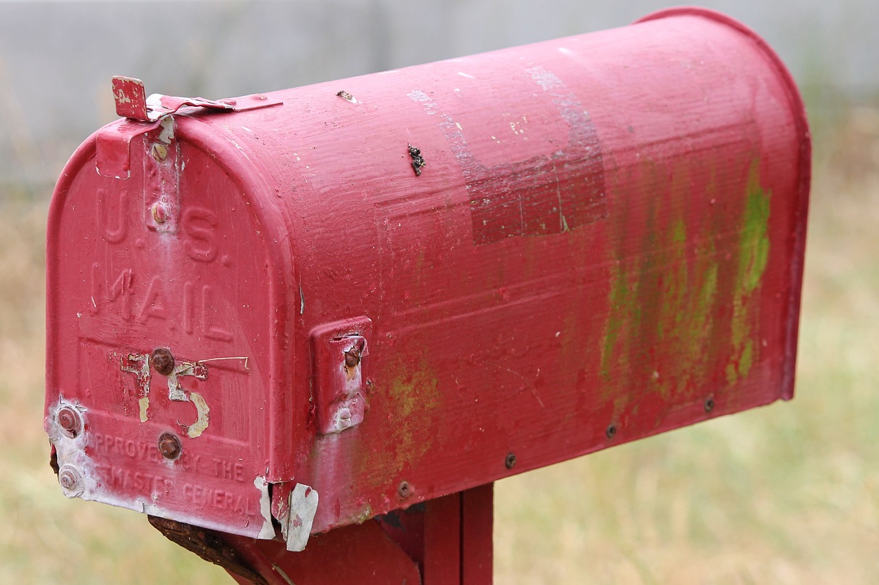 postbox, letter box, metal-4337677.jpg
